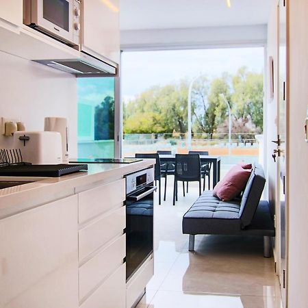 Phaedrus Living - Seaside Luxury Flat Harbour 108 Lägenhet Paphos Exteriör bild